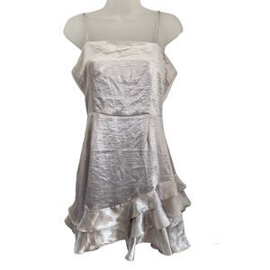 NWT BB Dakota Womens 4 Flawless Metallic Ruffle Dress Silver Spaghetti Strap